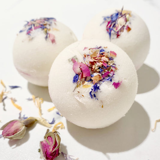 Badekugel schäumend mit Blüten #Blütenmix